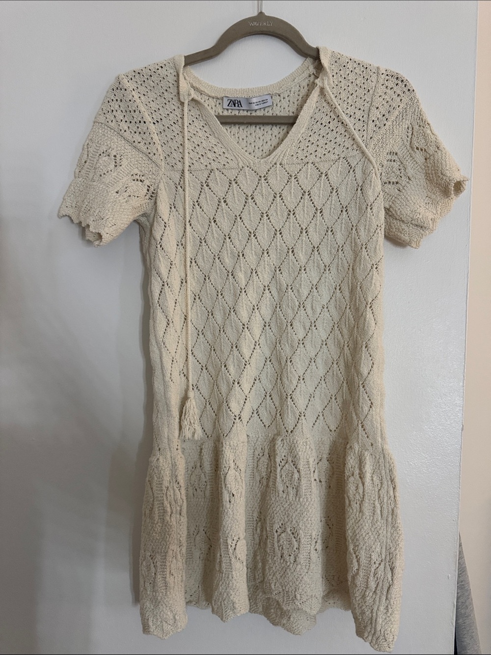 ZARA Cream Knit Mini Dress with V-Neck and Tie